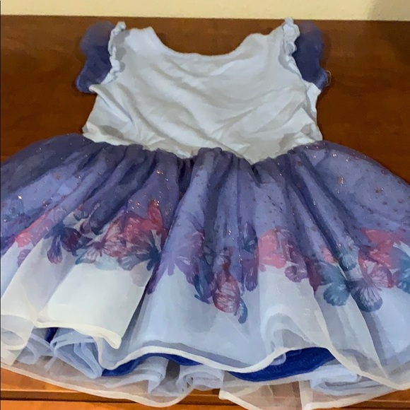 Disney Princess Dress - Picture 2 of 3